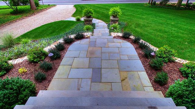 Sentieri eleganti e ad effetto