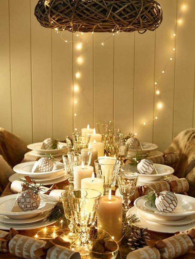 Apparecchiare la Tavola di Natale: consigli idee foto