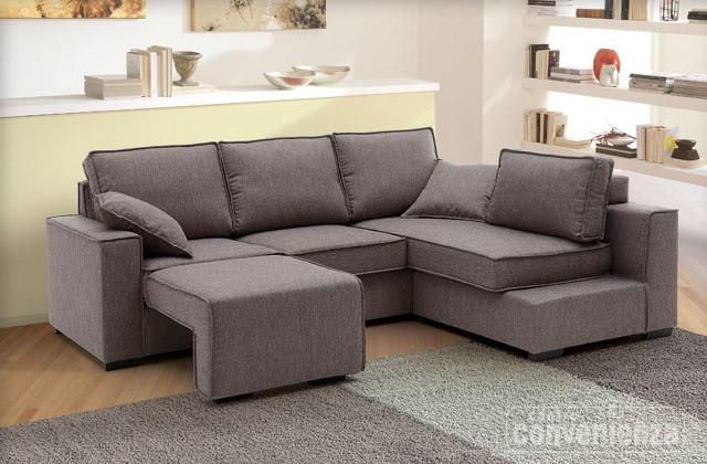 Come pulire un divano in tessuto