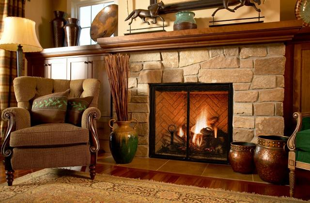 Tendenze casa 2015: torna il caminetto