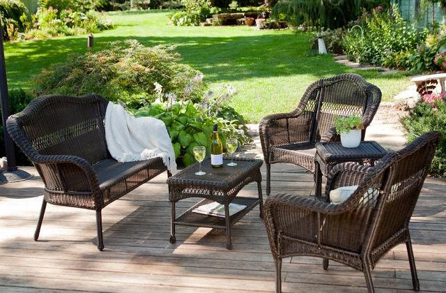 Arredamenti da giardino di design e mobili da esterno