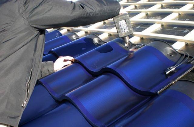 Fotovoltaico sul tetto: tipologie di tegole e soluzioni