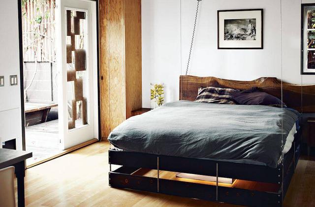 Il letto a scomparsa che scompare nel soffitto: un'idea geniale per ogni spazio