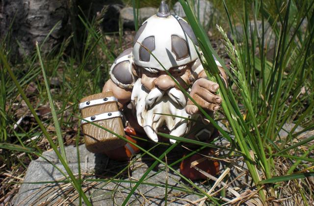 Nano da giardino guerriero