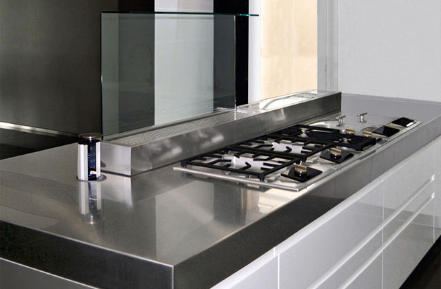 piano di lavoro in acciaio