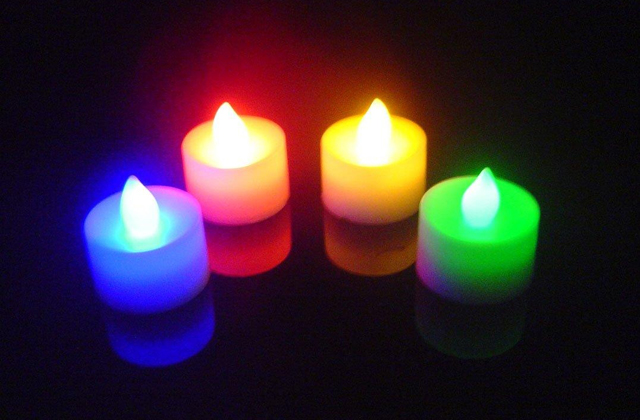 candele colorate a led