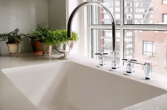 lavabo in pietra nella cucina