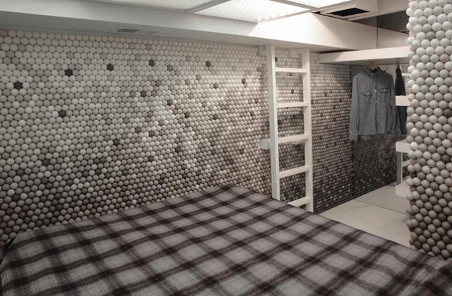 loft con palline ping pong