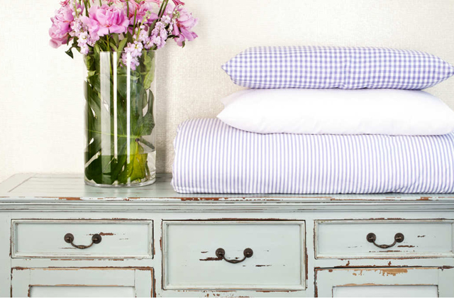 cassettiera decorata