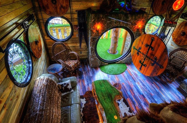 hobbit treehouse