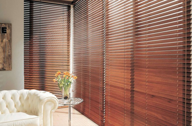 tende veneziane di legno