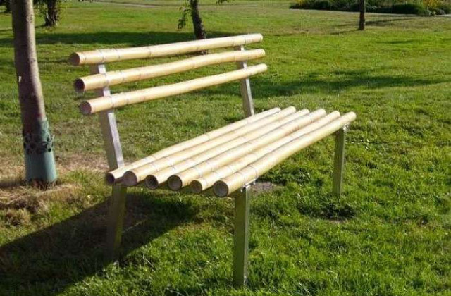 panca con legno di risulta