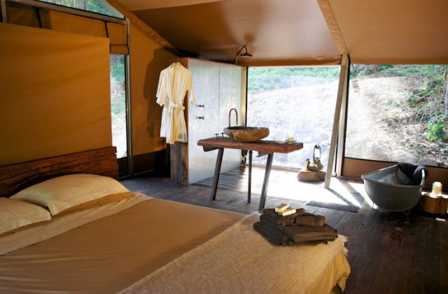 interno di una tenda di lusso