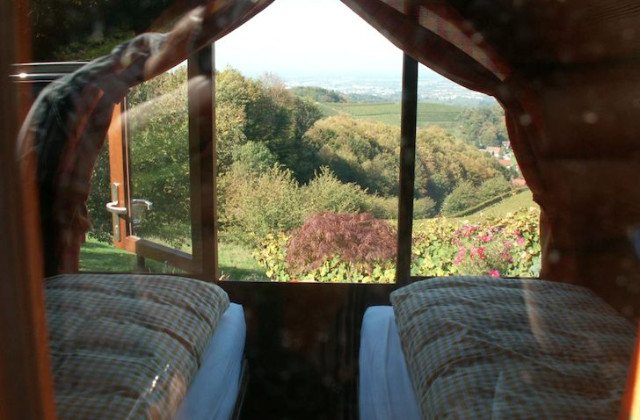 dormire in una botte di vino