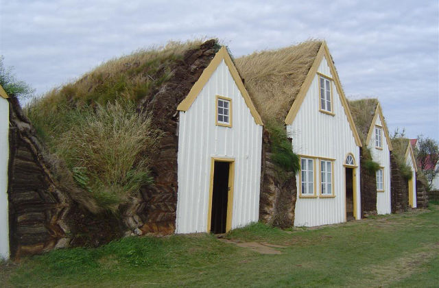 turf house a schiera