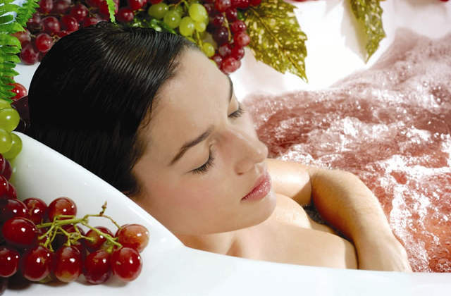 l'uso del vino per la cura del corpo