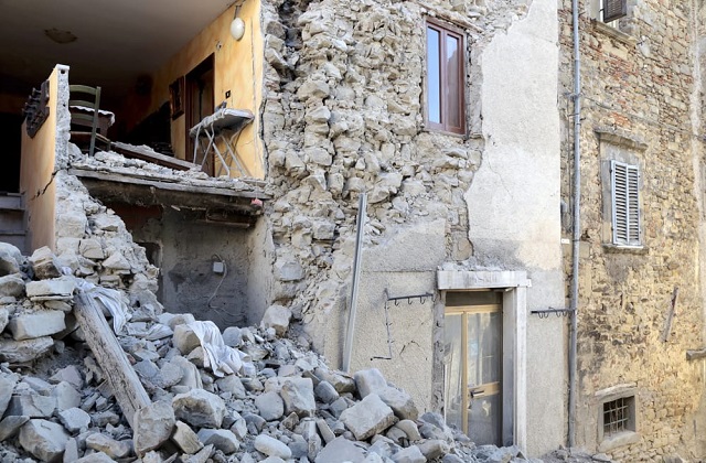 Cosa fare in caso di terremoto notturno