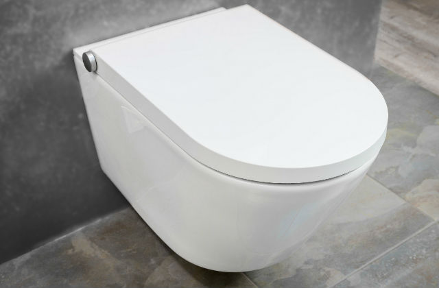 wc sempre pulito chiuso